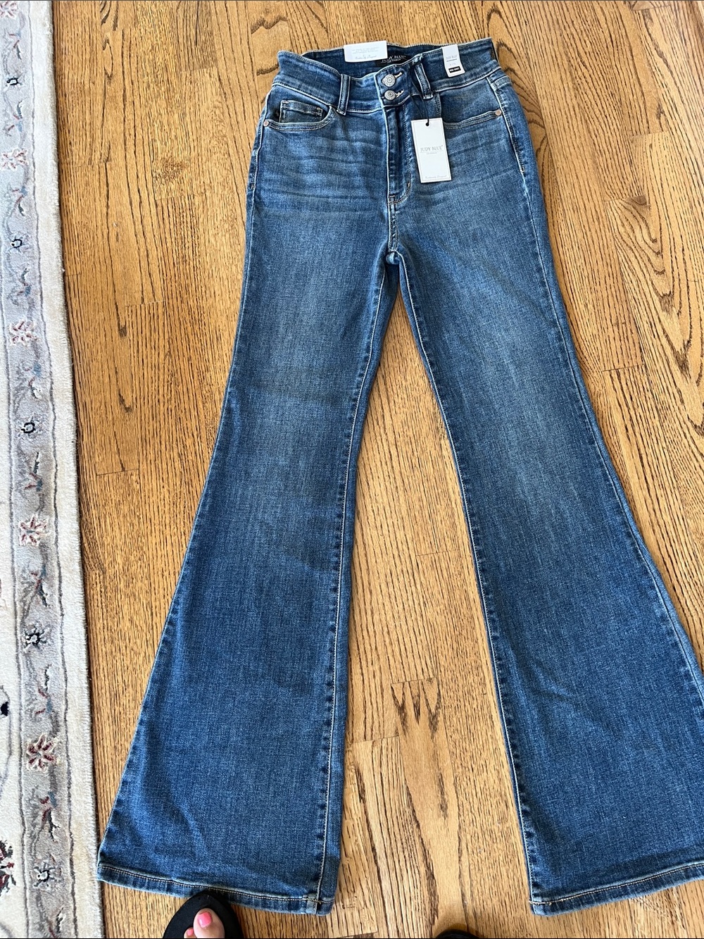 Women’s Judy Blue jeans, size 5/27, new with tags